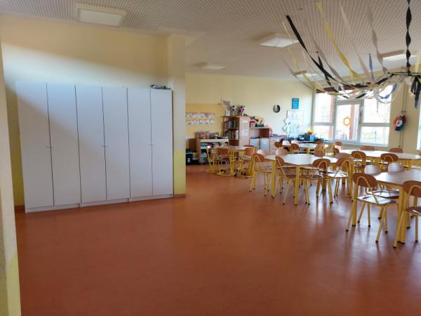 Speiseraum B&uuml;cherregal